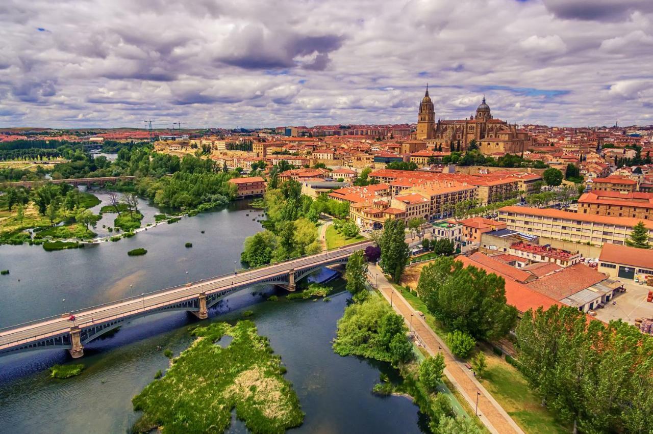 Vut San Nicolas 3 Salamanca Bagian luar foto